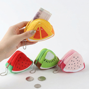 Porte-monnaie en peluche créatif 3D en forme de triangle, motifs fruits (pastèque, orange), porte-clés, breloque de sac, <span class=keywords><strong>cadeau</strong></span>, logo personnalisé - Product Image 1