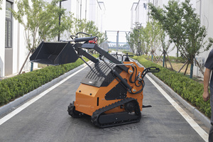 Minicargadora compacta superventas para movimiento <span class=keywords><strong>de</strong></span> tierras con cucharón y múltiples accesorios, multifuncional para uso doméstico o <span class=keywords><strong>de</strong></span> <span class=keywords><strong>alquiler</strong></span> - Product Image 2