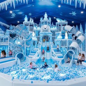 Équipement de terrain de jeux intérieur sur le thème de la neige et de la glace, château gonflable pour enfants, aire de jeux souple avec toboggan et piscine à balles, prix d'usine - Product Image 6