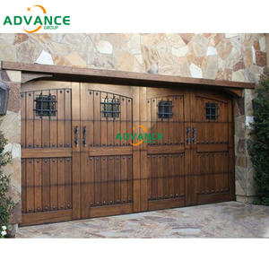 <span class=keywords><strong>Porte</strong></span> de garage sectionnelle en bois massif personnalisée avec finition en bois brûlé pour villas - Product Image 4
