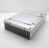 Plaque de refroidissement en aluminium anodisé sur mesure avec trous de montage de précision, dissipateur thermique pour carte graphique usiné CNC
