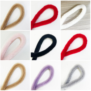 Materiale di Lusso in Finta Pelliccia di Visone Realizzato in Fibra Sintetica, Ideale per Abbigliamento Cruelty-Free e <span class=keywords><strong>Confezioni</strong></span> Regalo - Product Image 4