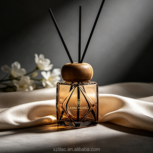 Ventes <span class=keywords><strong>d</strong></span>'usine - Flacons de <span class=keywords><strong>parfum</strong></span> <span class=keywords><strong>d</strong></span>'aromathérapie de luxe vides en verre 100 ml de haute qualité avec pulvérisateur à pompe et boîte - Product Image 3