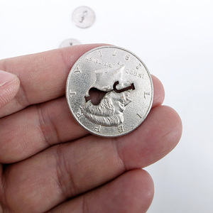 Moneda de Marca, Flaming Coin Prophecy, Accesorios de Magia con Monedas de Close-up KingMagic, Técnicas y para Espectáculos de Talento - Product Image 2