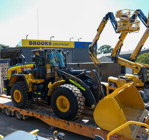 Chargeuse sur pneus de 8,5 tonnes XC988 avec godet de 5,5 m³ et pièces de rechange en promotion - Product Image 6