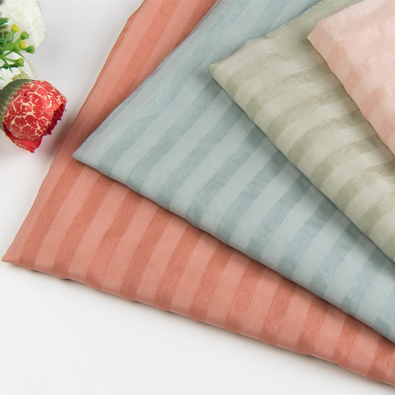 Летняя полосатая легкая ткань из смеси нейлона и шелка
