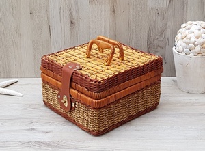 Wicker Rattan Custom Vintage <strong>Small</strong> Rurality <strong>Hamper</strong> With Lid and Handle Rectangular Woven Bamboo Picnic Basket - Product Image 5