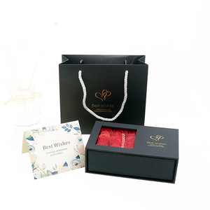 Scatole d'imballaggio dei gioielli del rossetto della collana dell'anello degli <span class=keywords><strong>orecchini</strong></span> del contenitore di regalo del <span class=keywords><strong>fiore</strong></span> immortale - Product Image 5