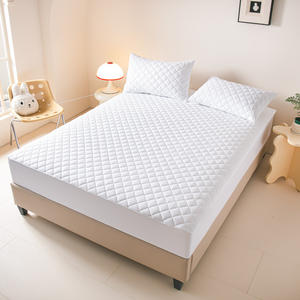 Otel yüksek kalite kapitone küçük ızgaraları su geçirmez yatak örtüsü yatak koruyucu monte çarşaf - Product Image 2