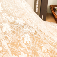 Tissu de dentelle de tulle broderie haut de gamme 3d fleur tissu de dentelle 3d de luxe avec séquence