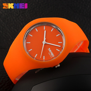 Women's quartz watch Silicone strap minimalist wristwatch 30M waterproof casual sport watch - Product Image 3