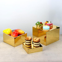 Présentoir de table en acrylique pour buffet avec miroir doré Présentoir de cube en lucite, socle de présentation carré pour aliments