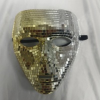 Masque de fête décoratif tendance avec miroirs, idéal pour les événements festifs et les soirées