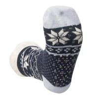 Chaussettes antidérapantes chaudes d'hiver thermiques Chaussettes de sol pantoufles floues Chaussettes moelleuses doublées de polaire Sherpa en tricot