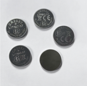 Cr2032 3V lithium di động Đồng xu pin với 2 chân hàn chân và logo cho ánh sáng giày cho các thiết bị gia dụng - Product Image 4