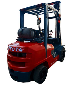 Montacargas Usado en Excelentes Condiciones, Motor Original Japonés para Montacargas FD30 de 3 Toneladas, GLP, Mástil de Dos Etapas, Modelo 2024 - Product Image 1