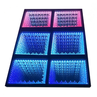 Piste de danse professionnelle à effet miroir infini 3D RGB pour événements scéniques