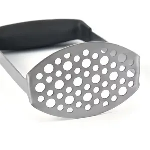 Kitchen Black Nylon Comfortable Touch Handle Stainless Steel Pet Food Masher Potato Ricer