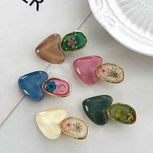 Pinza de pelo de flor eterna de <span class=keywords><strong>amor</strong></span> de resina Retro, horquilla de corazón rosa azul, pasadores bonitos para mujeres y niñas, pinzas laterales, accesorios para el cabello, moda - Product Image 1