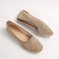 Chaussures plates à bout carré style français pour femmes, printemps automne 2025, rivets, à enfiler, talon plat, style rétro