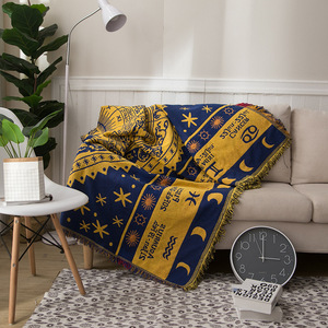 Commercio all'ingrosso europeo e americano mappa del dio del <span class=keywords><strong>sole</strong></span> personalizzato Jacquard copridivano coperta intrecciata arazzo - Product Image 5