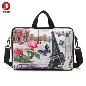 Housse d'ordinateur portable en néoprène légère personnalisée, design enveloppe avec <span class=keywords><strong>bandoulière</strong></span> réglable, <span class=keywords><strong>sac</strong></span> fourre-tout portable style mallette - Product Image 1
