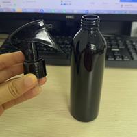 Pasokan Botol PET Langsung dari Pabrik, Set Botol Plastik Hitam 250ml Bentuk Bulat dengan Semprotan Mini Trigger