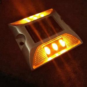 राजमार्ग एल्यूमीनियम खोल थोक मूल्य सौर बिल्ली आँख रोड स्टड का नेतृत्व किया - Product Image 5