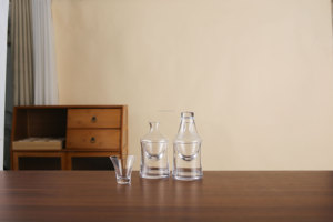 Carafe en verre cristallin pour saké japonais avec réservoir de glace, distributeur de vin chaud et pot à vin froid - Product Image 6