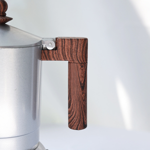 Cafetière à espresso portable professionnelle en aluminium avec poignée en bois et double valve - Product Image 4