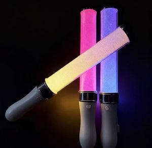 Venta al por Mayor de Lápices Luminosos LED Modernos de Material PP con Logotipo Personalizado, con Luz RGB Intermitente, Alimentados por Batería, Recuerdos para Fiestas y Festivales - Product Image 2