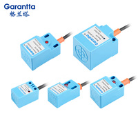 Capteur de proximité inductif compact carré de petite taille, détection 5 mm, DC10-30V, NPN PNP NO NC, étanche IP67 pour l'automatisation industrielle
