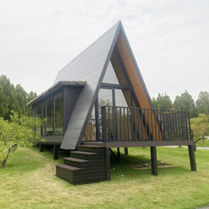 Chalet En Bois habrique prefabrique, isole et etanche, facile A Installer, Structure demontable, Design Moderne ecologique - Product Image 1