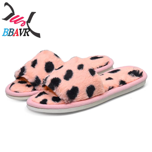 Zapatillas de Mujer de Felpa con Estampado de Leopardo, Cálidas, Súper Suaves, con Lazo, Antideslizantes, Silenciosas, Transpirables, para Uso en Interiores y Exteriores - Product Image 5