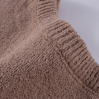 Geringe Mindestbestellmenge Maßgefertigtes Damen-Stricktop mit Bootsausschnitt und Kurzarm Großhandel