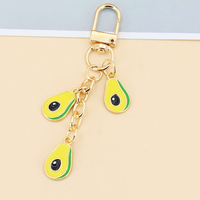 Porte-clés créatif en forme de fruit, pendentif de sac, orange, fraise, avec pompon, décoration de sac pour femme, petit cadeau, vente en gros personnalisée