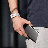 Bracelet de remplacement en silicone magnétique perforé et ventilé pour bracelet de fitness Whoop 5.0