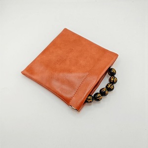 กระเป๋าใส่ไม้กอล์ฟหนัง PU สีขาวสีแดงสีฟ้าสินค้าบรรจุภัณฑ์และการพิมพ์ที่มองเห็นได้ชัดเจน - Product Image 4