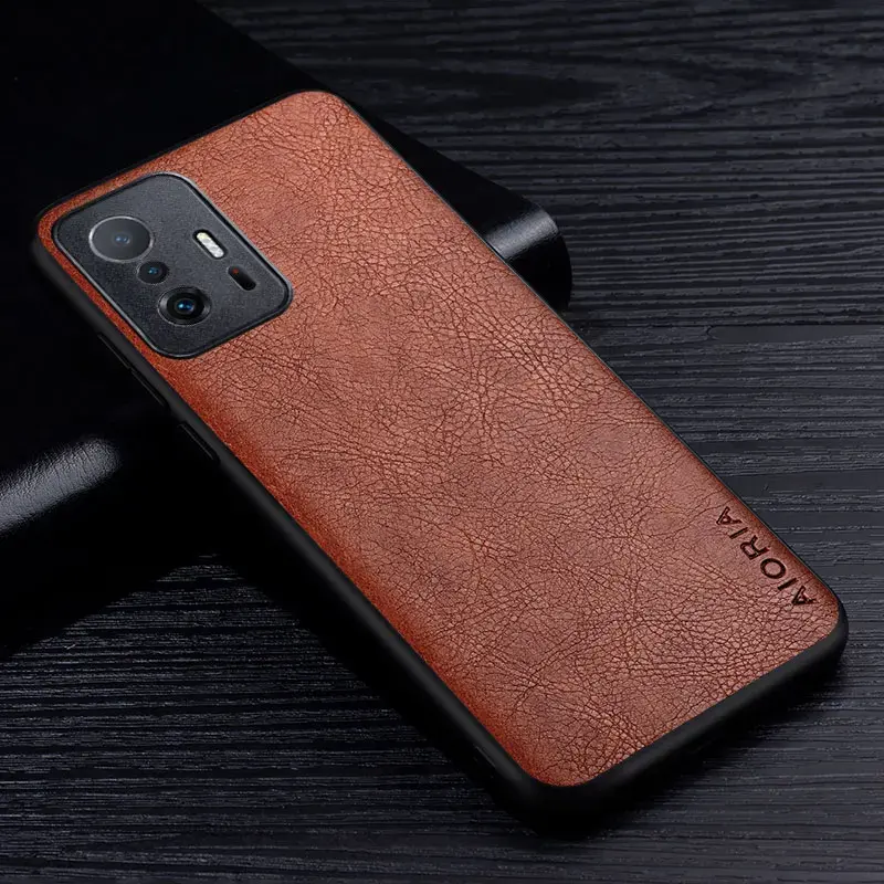 สีน้ำตาล