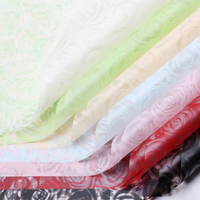 Valentinstag-Rosen Mattes Halbtransparentes Spitzen-Blumenverpackungspapier, Blumenstrauß-Verpackungsmaterial