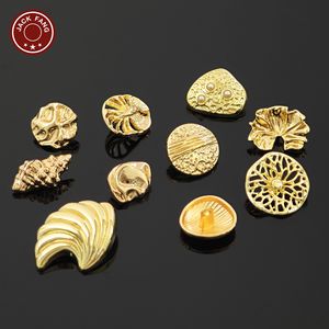 Botones Metálicos con Vástago, Botones Personalizados con Formas Irregulares, Logotipo Grabado, Botón Elegante Dorado para Ropa - Product Image 4