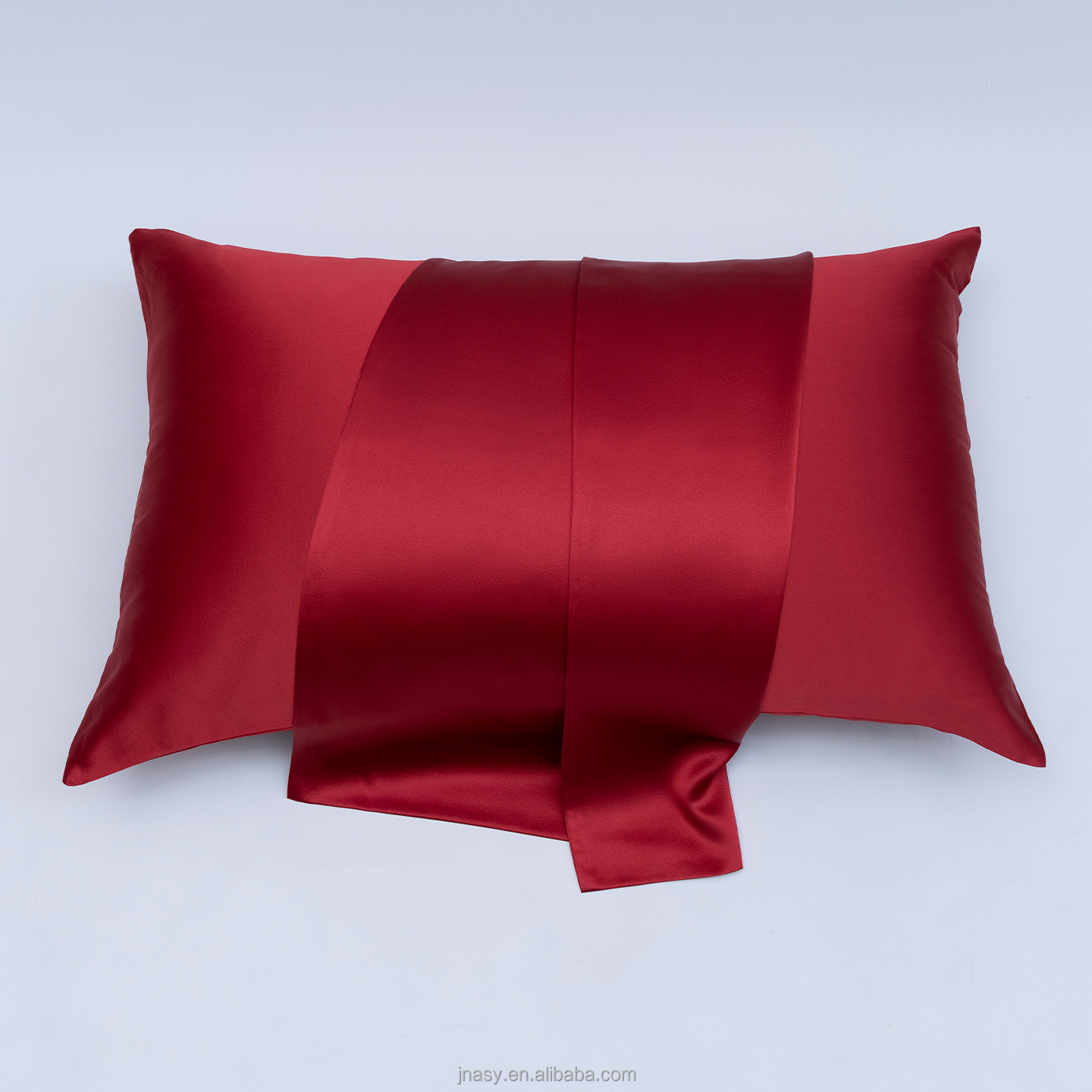 RED Heavyweight silk pillowcase