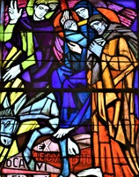 Panel Mural de Vidrio Emplomado con Retrato de Figura Religiosa, Vidrio Artístico Laminado Hecho a Medida para Hoteles y Eventos, Duradero, Moderno y de Lujo