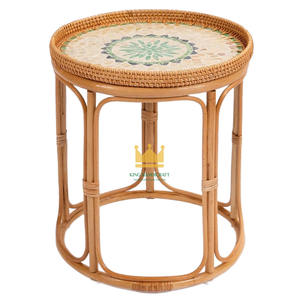 Mesa de Centro Moderna de Ratán y Nácar, Mueble Decorativo Hecho a Mano para Sala de Estar - Product Image 1