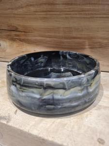 Tazón para Servir de Resina Hecho a Mano Moderno, Disponible en Grandes Cantidades, Ligero, Ecológico, No Tóxico, Acabado Liso, Uso Multiusos - Product Image 3