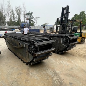 Электрический гусеничный бак с дистанционным управлением - Product Image 2