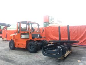 Carrello Elevatore Cinese a Quattro Ruote da 346 Tonnellate, Super Diesel Fuoristrada, Adatto per Container e Materiali Pesanti - Product Image 5