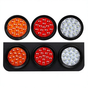 24V <span class=keywords><strong>LED</strong></span> circulaire <span class=keywords><strong>remorque</strong></span> caoutchouc lumière assemblage électronique <span class=keywords><strong>LED</strong></span> camion agricole <span class=keywords><strong>semi</strong></span> <span class=keywords><strong>remorque</strong></span> éclairage général <span class=keywords><strong>feux</strong></span> <span class=keywords><strong>arrière</strong></span> - Product Image 4