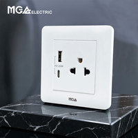 MGA Multifunktionale 16A Euro & Amerikanische Hotel 86mm Wandsteckdose Universelle Steckdose mit Typ A+C PD 20W USB Schnellladung