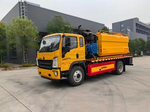 Sinotruk 14000L Combined Jetting <b>Suction</b> Truck With Auxiliary Engine, Efficient for Gutter & Sewer Cleaning - Product Image 5